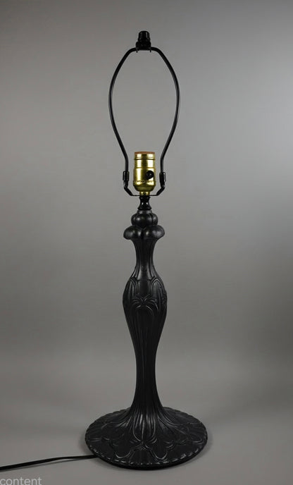 Art Nouveau-style Metal table Lamp