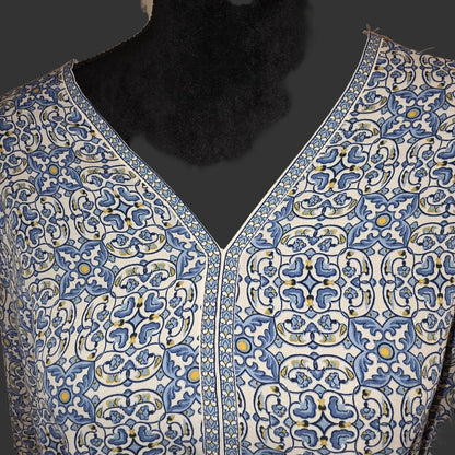 Qauter length Shirt Large