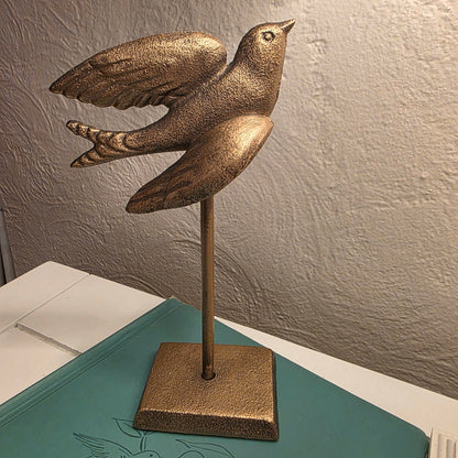 Charming Bird figurine