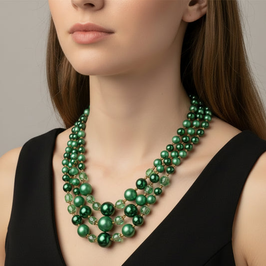 1950s Vintage 3 Strand Necklace